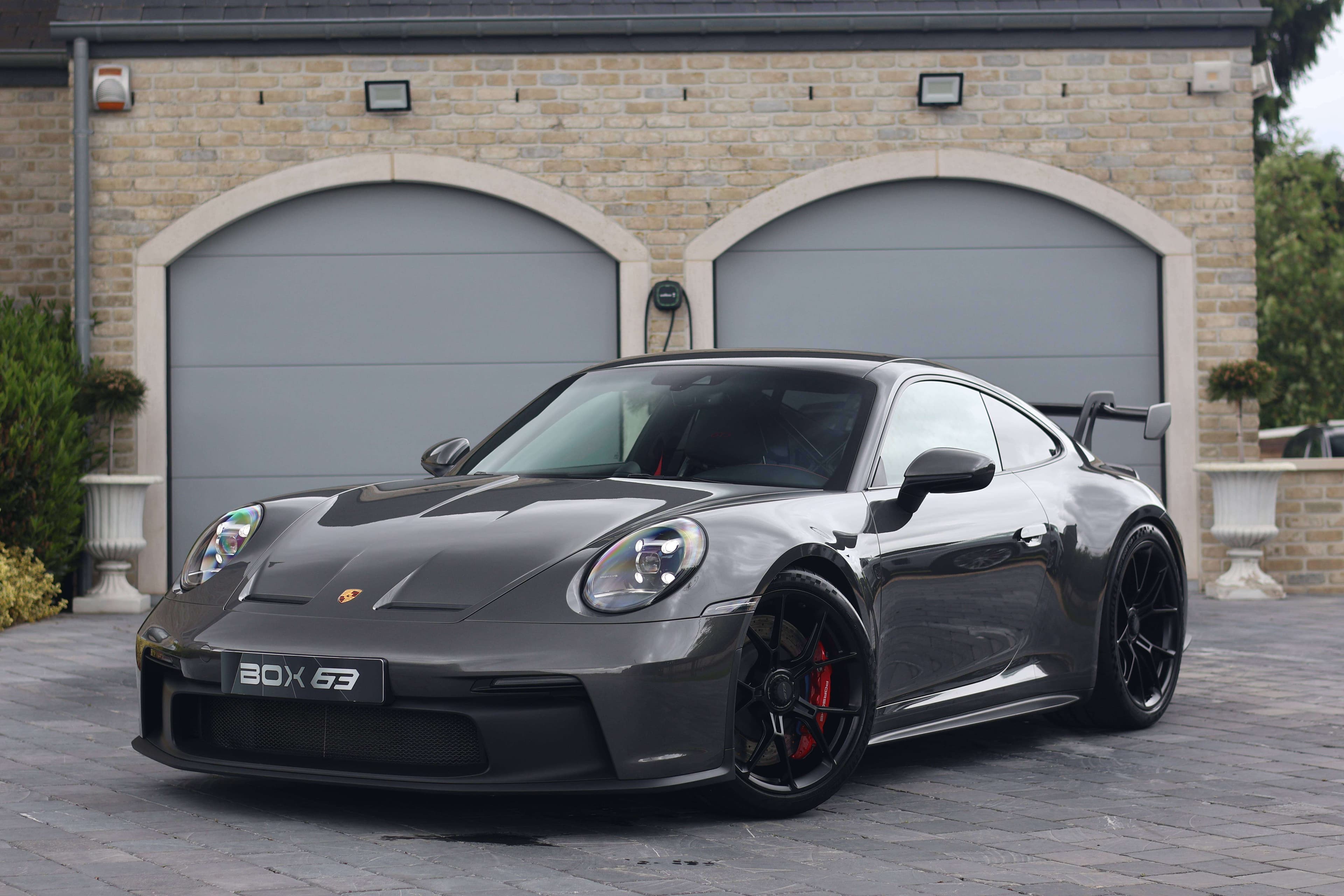 Porsche 992